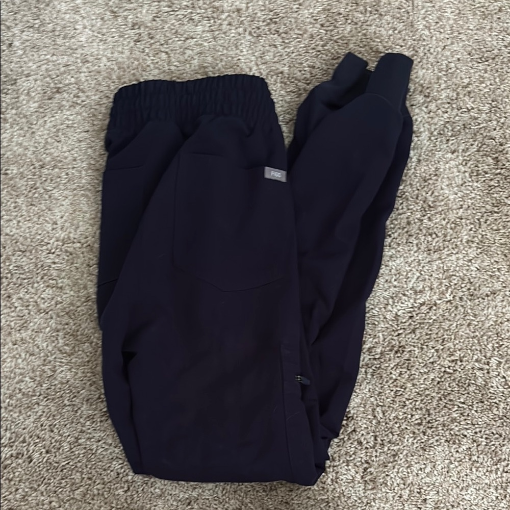 Womens navy fig’s Jogger Pants
